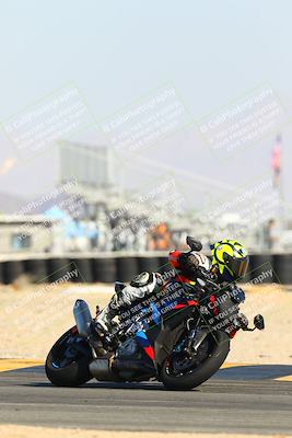 media/Jan-14-2024-SoCal Trackdays (Sun) [[2e55ec21a6]]/Turn 16 Set 2 (1125am)/